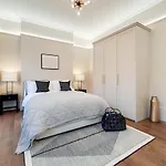 The Argyle Collection Near Kings Cross St Pancras - By Short Stories London
