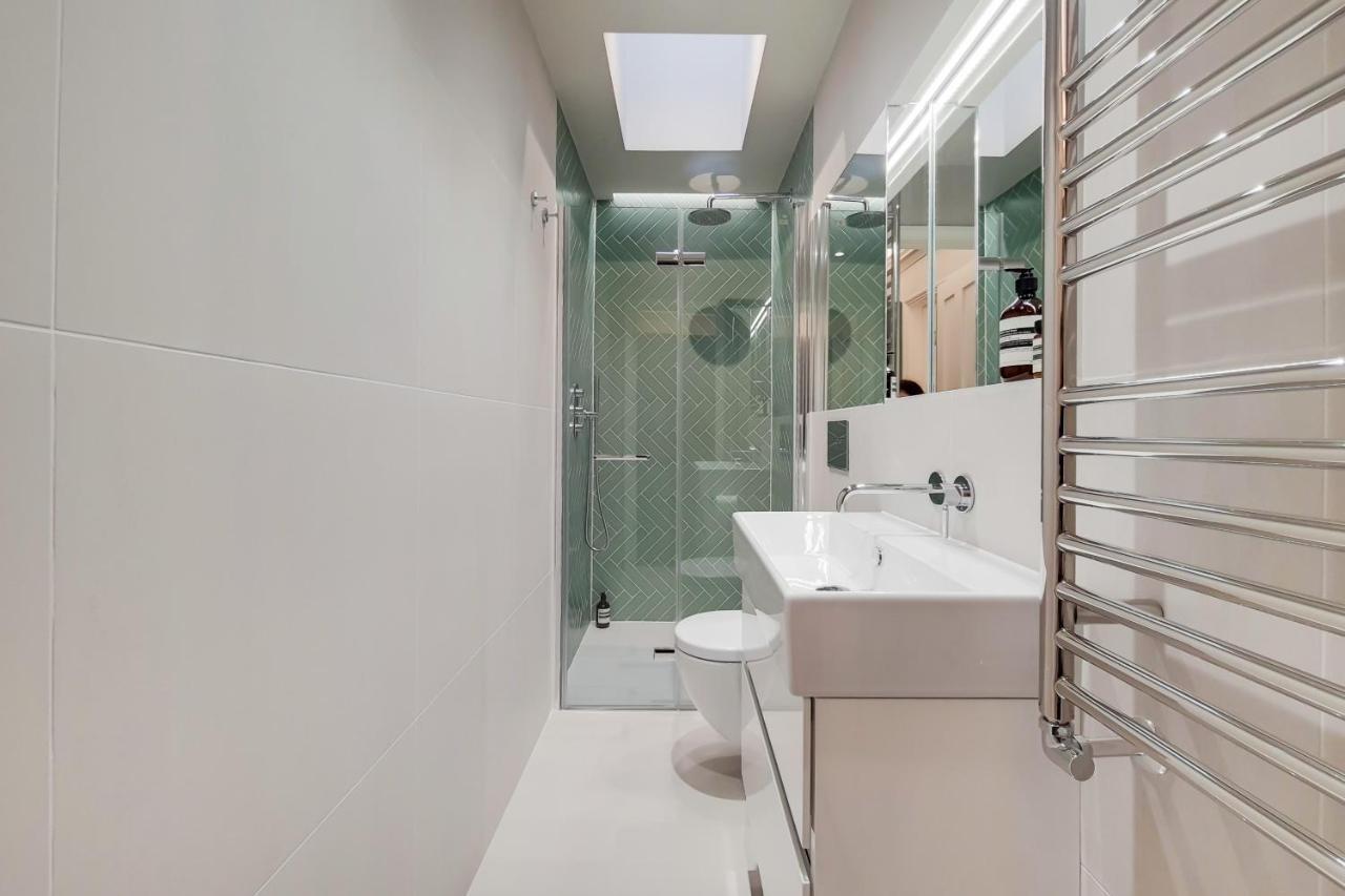 The Argyle Collection Near Kings Cross St Pancras - By Short Stories * London