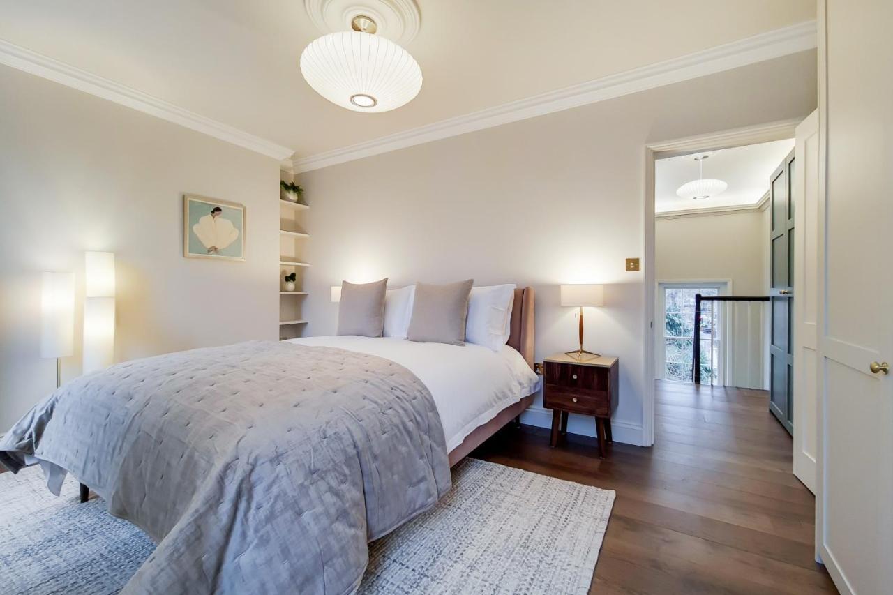 The Argyle Collection Near Kings Cross St Pancras - By Short Stories